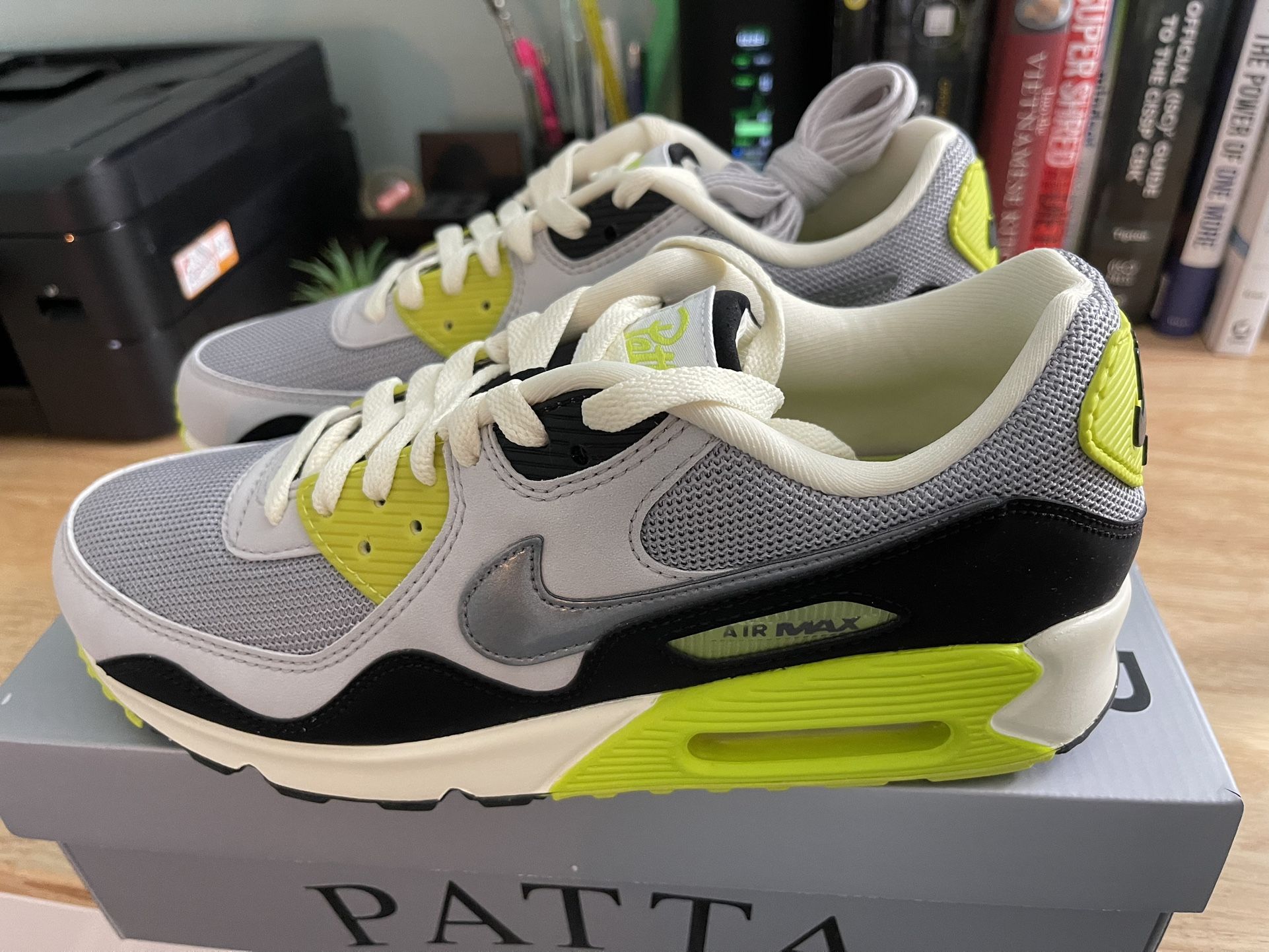 Nike Air Max 90 Patta cyber size 8.5 new