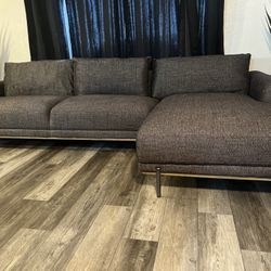 Sectional Couch Free Delivery 