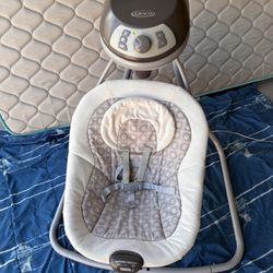 Graco Baby Swing