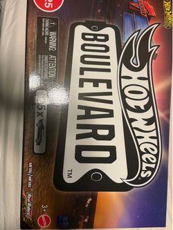 Hot wheels set 2025