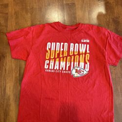 Men’s Kansas City Chiefs, Super Bowl Champions T-Shirt Shipping