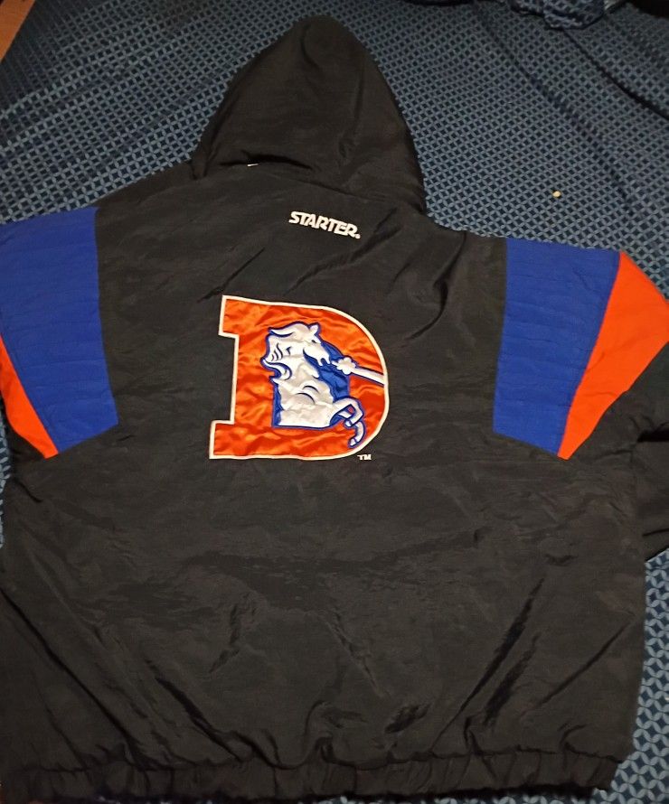 90s Starter Denver Broncos Pull Over Jacket.