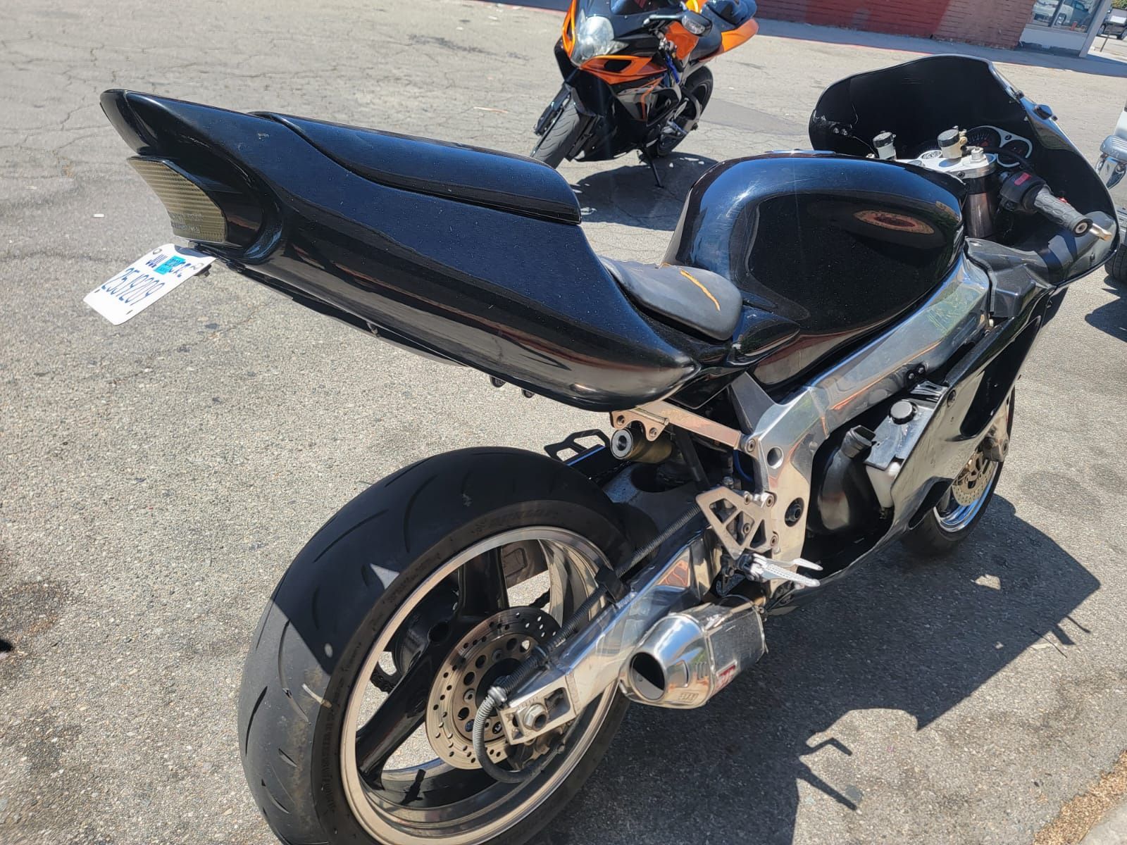 1997 kawasaki ZX7R for Sale in Los Angeles, CA - OfferUp