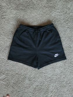 Size Small Black nike shorts