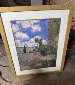 Medium size wood frame picture