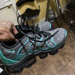 Nike Vapor Max Size 10