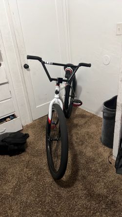 Black Ice Throne 29er