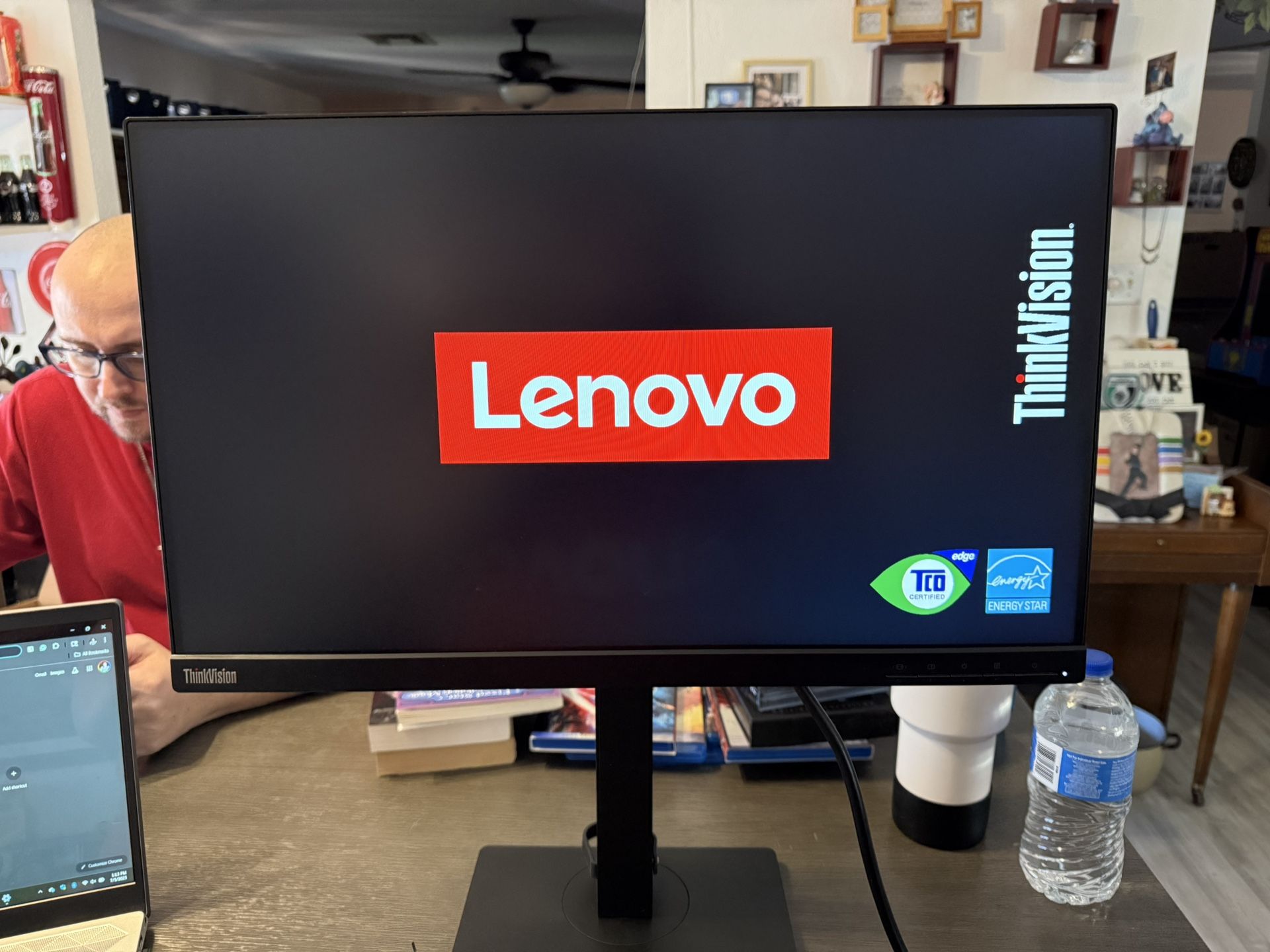 Lenovo ThinkVision T23i-20 23" Flat Panel Monitor – Excellent Condition
