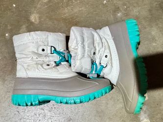 Kids snow boots