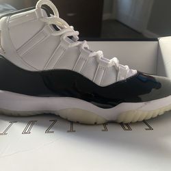 Jordan 11 gratitudes Size 10.5