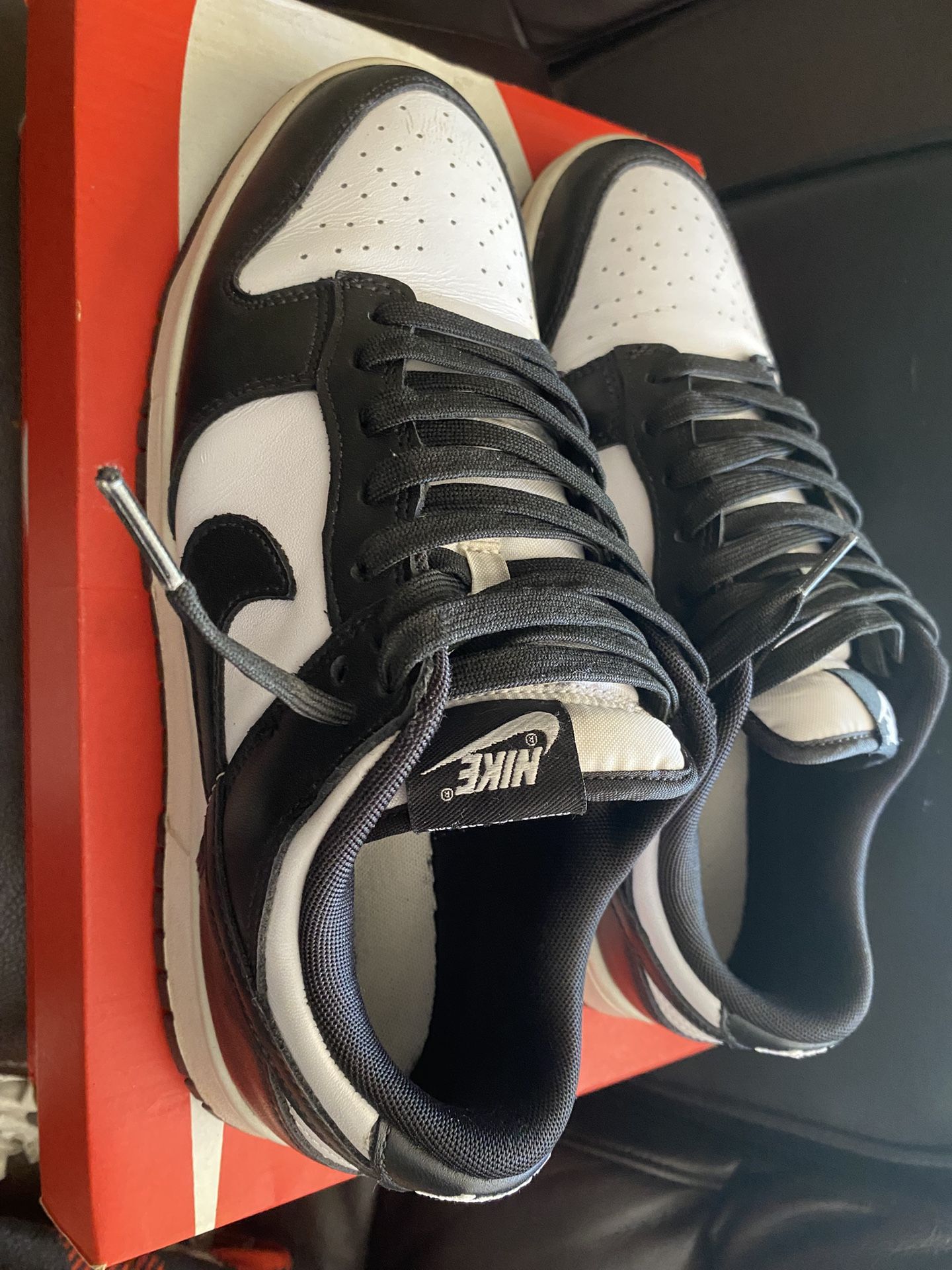 Nike Panda Dunks