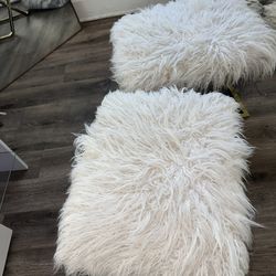 Fluffy Stools