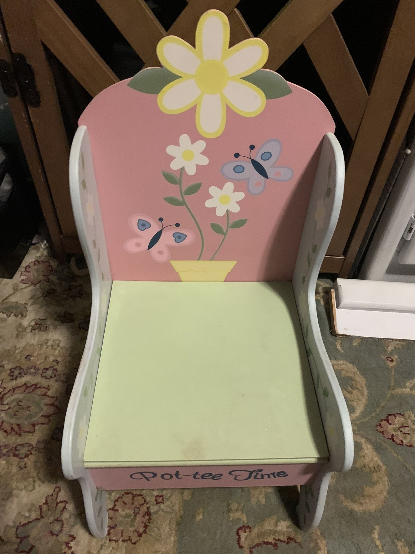 Potty Chair for Sale in Bakersfield, CA OfferUp