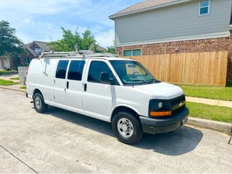 2015 Chevy Express Van Extended  3500 1Ton 6.0