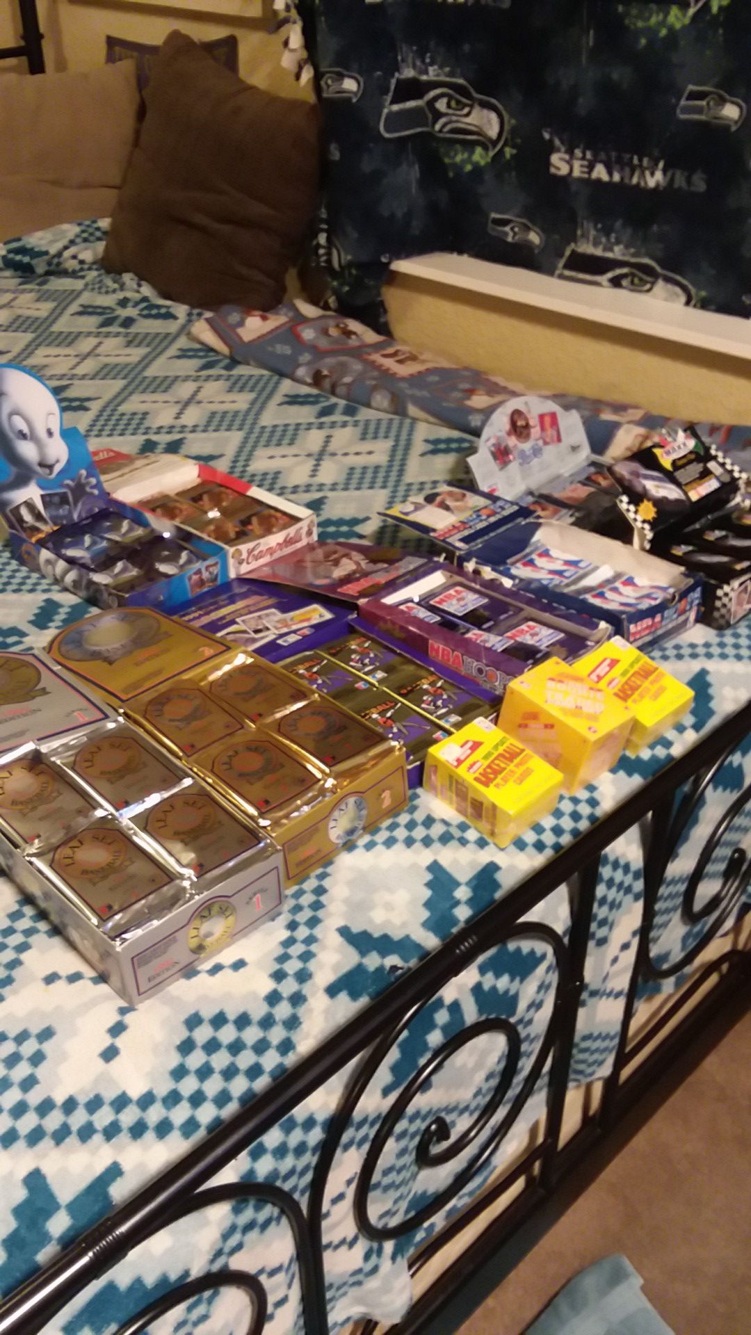 UNOPENED SPORTS CARD PACKS! & PLUS COLLECTABLES