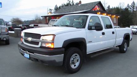 1:18 Anson Diecast Model Of CHEVROLET Silverado 3500 DUALLY