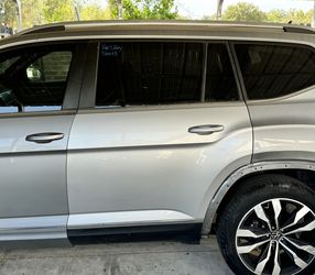 2018-2024 2021 VW Atlas Rear Driver door silver