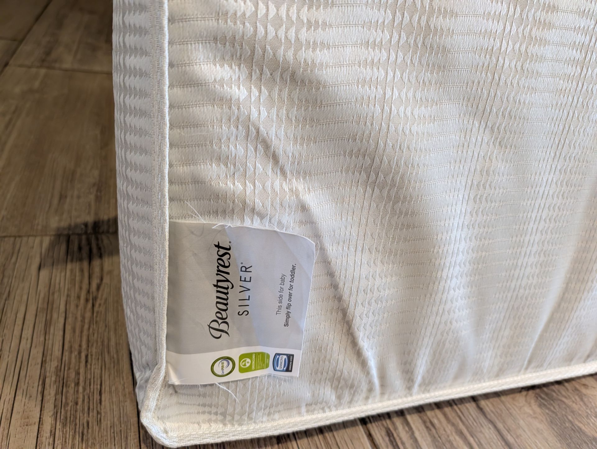 Baby crib mattress