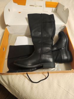 Brand new size 9.5 black wide calf boots