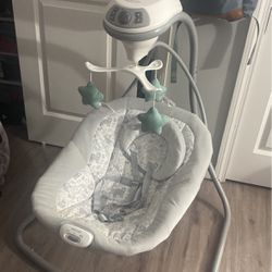 Graco Baby Swing 