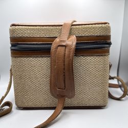 Vintage 1960S Woven Camera Bag