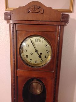 Beautiful Antique wall clock working