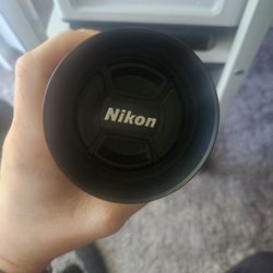 Nikon 35mm 1.8 Lens