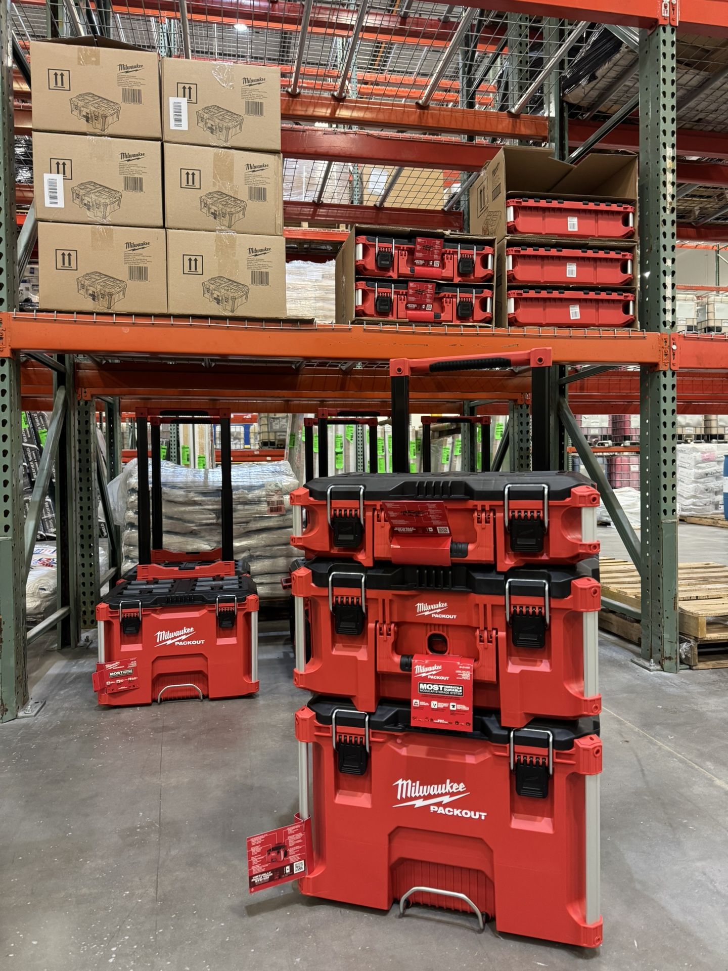 PACKOUT MILWAUKEE – NUEVO SET COMPLETO CON RUEDAS