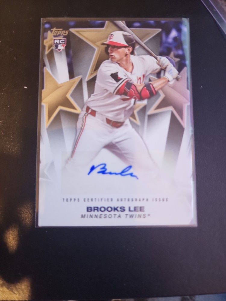 Brooke Lee Rookie