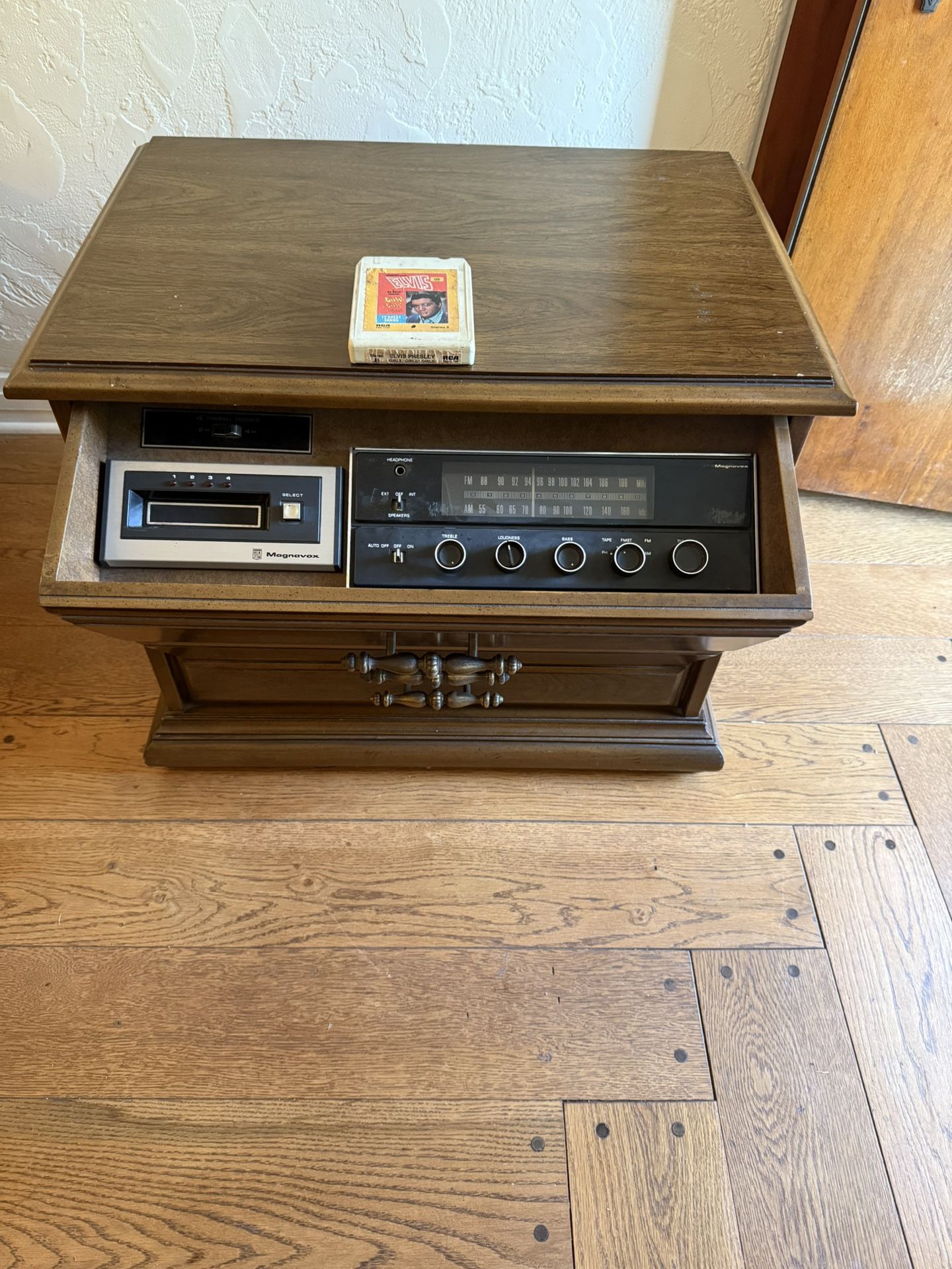 Magnavox Vintage Stereo System From The 1970S