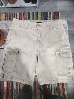 Men's Short size 32