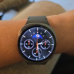 Samsung Galaxy Watch 8 - 44 mm  Lte bluetooth