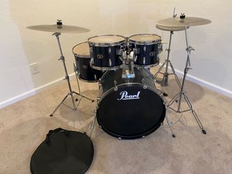 In Upland 91784. Complete drum set 22 10 12 14 13” quiet cymbals stands hihat throne bass pedal $275 cash 2401 n Euclid ave Upland 91784