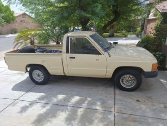 Toyota Pickup Truck Regular Cab