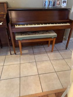 Piano & keyboard