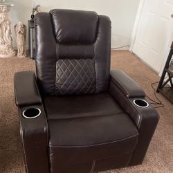   Electric Recliner