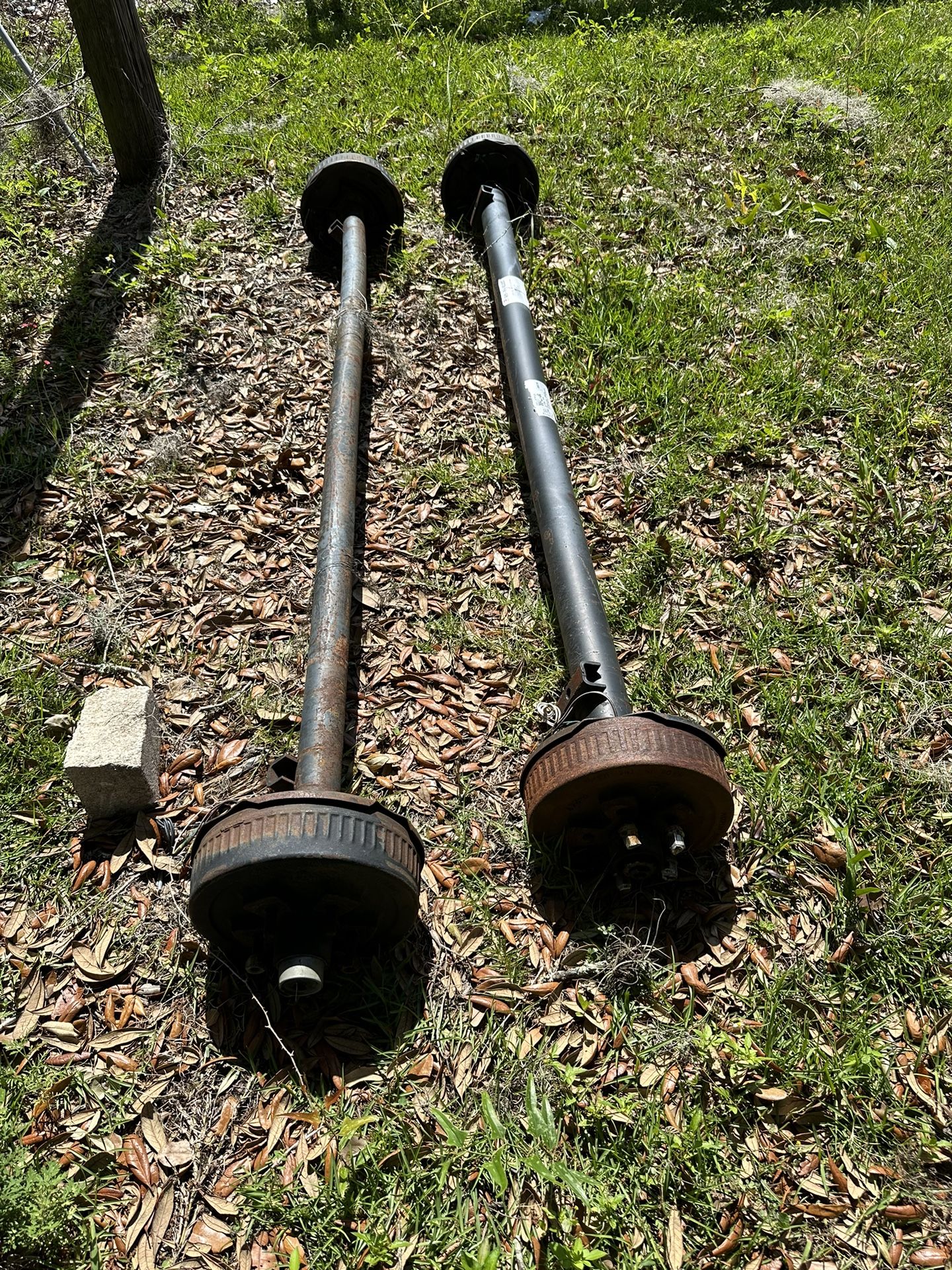 RV Axle ( Minor Damage)