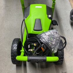 Greenworks Pressure Washer 