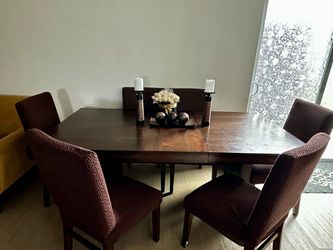 Wood Dining Table with 6 Upholstered Chairs