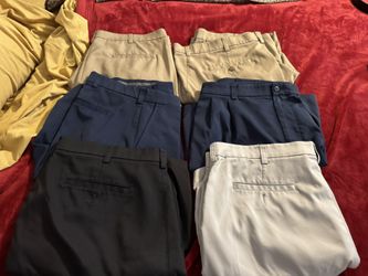 Men’s Roundtree and Yorke Gold Shorts