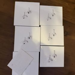 Airpod Pro 2 And 3s Local Pickup