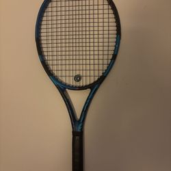 Tennis racket