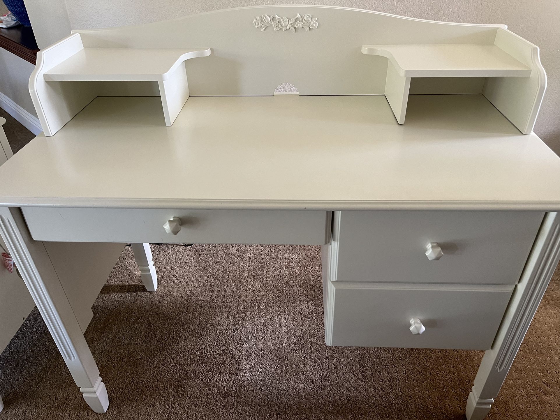 Pottery barn Kids Madeline Writing Desk And Hutch