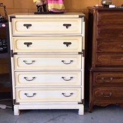 Bamboo Five Drawer Chest Of Drawers For Sale 
