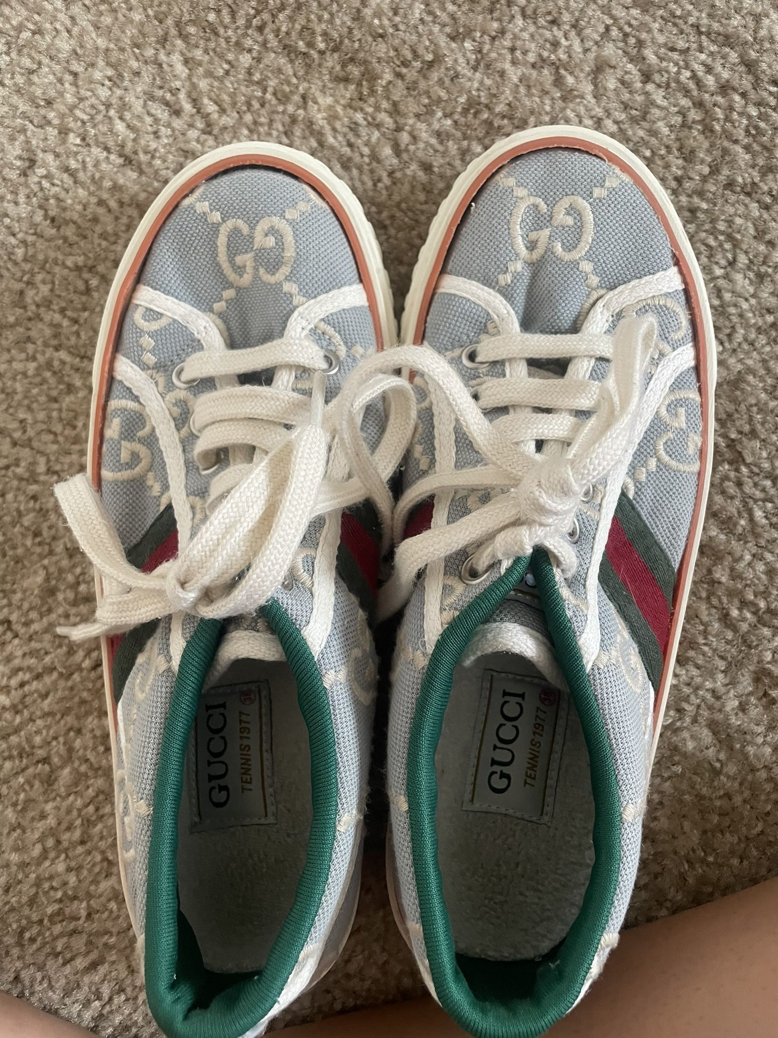Gucci Shoes (used)