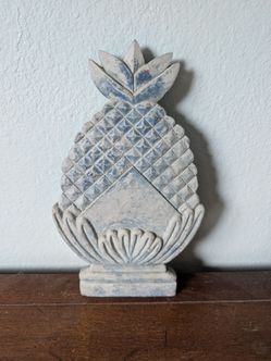 Retro Pineapple Plaque