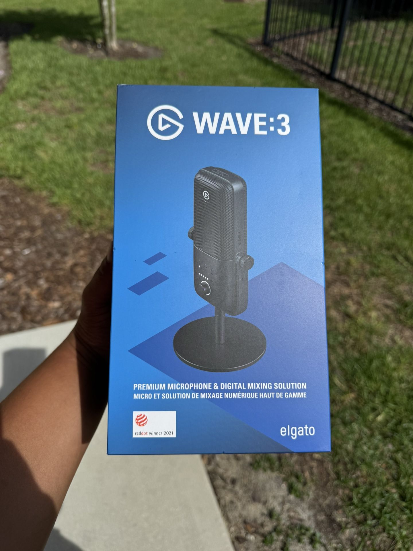 Brand New (Open Box) Elgato Wave 3 Microphone