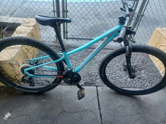 Specialized pitch 27.5 comp sale