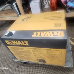 Dewalt Saw