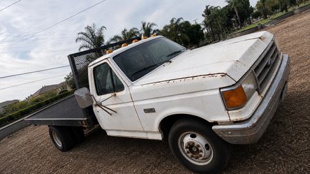🚛 1990 Ford F-350 Flatbed Truck 🚛